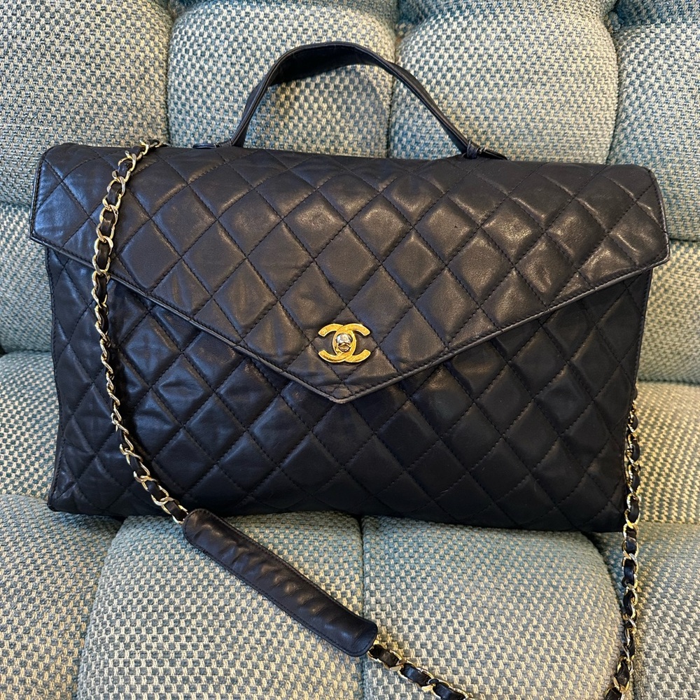 CHANEL Black Quilted Lambskin Top-Handle Shoulder Bag with Gold Hardware